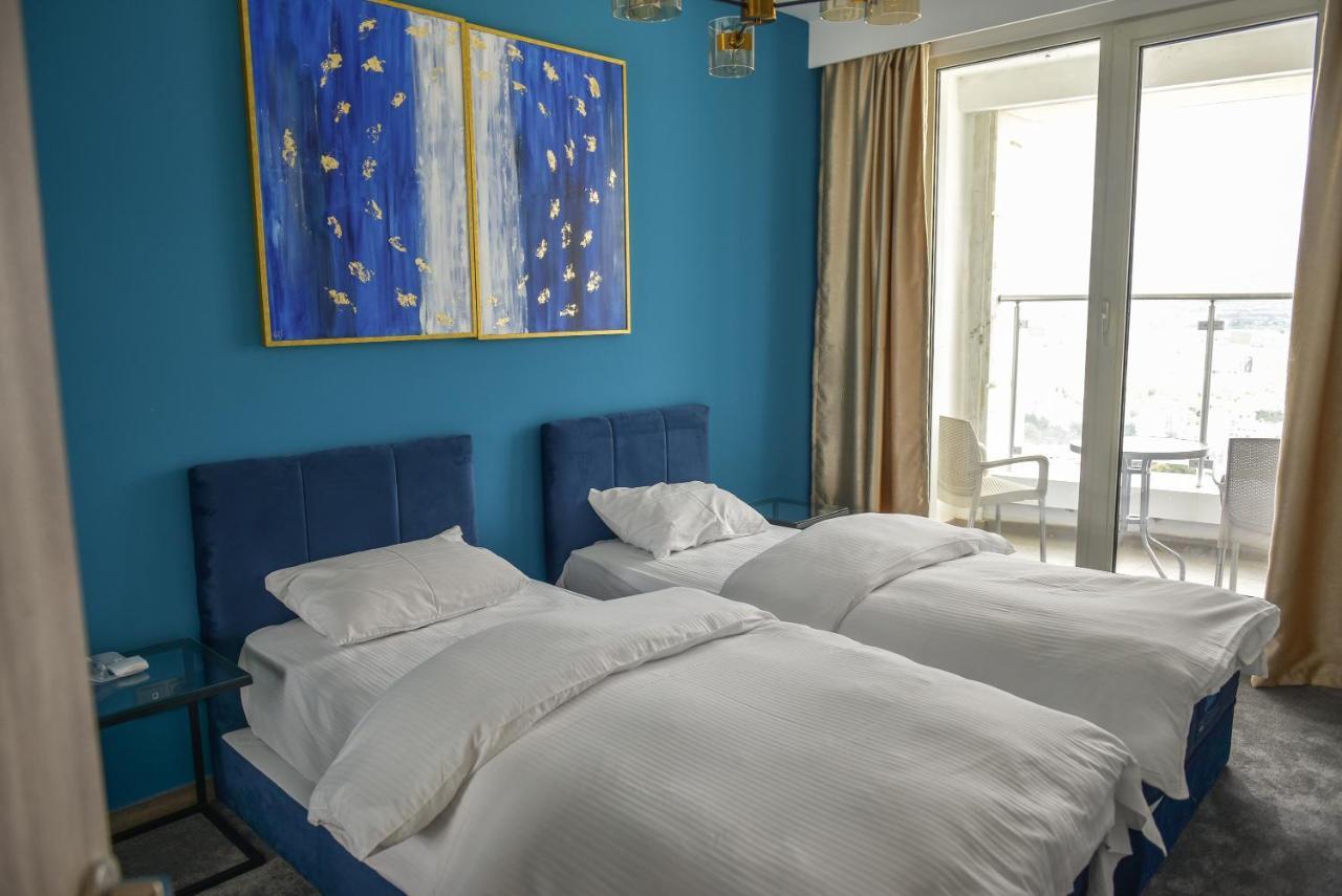 Sky Deluxe 3 Fitness & Spa Apartment Skopje Luaran gambar