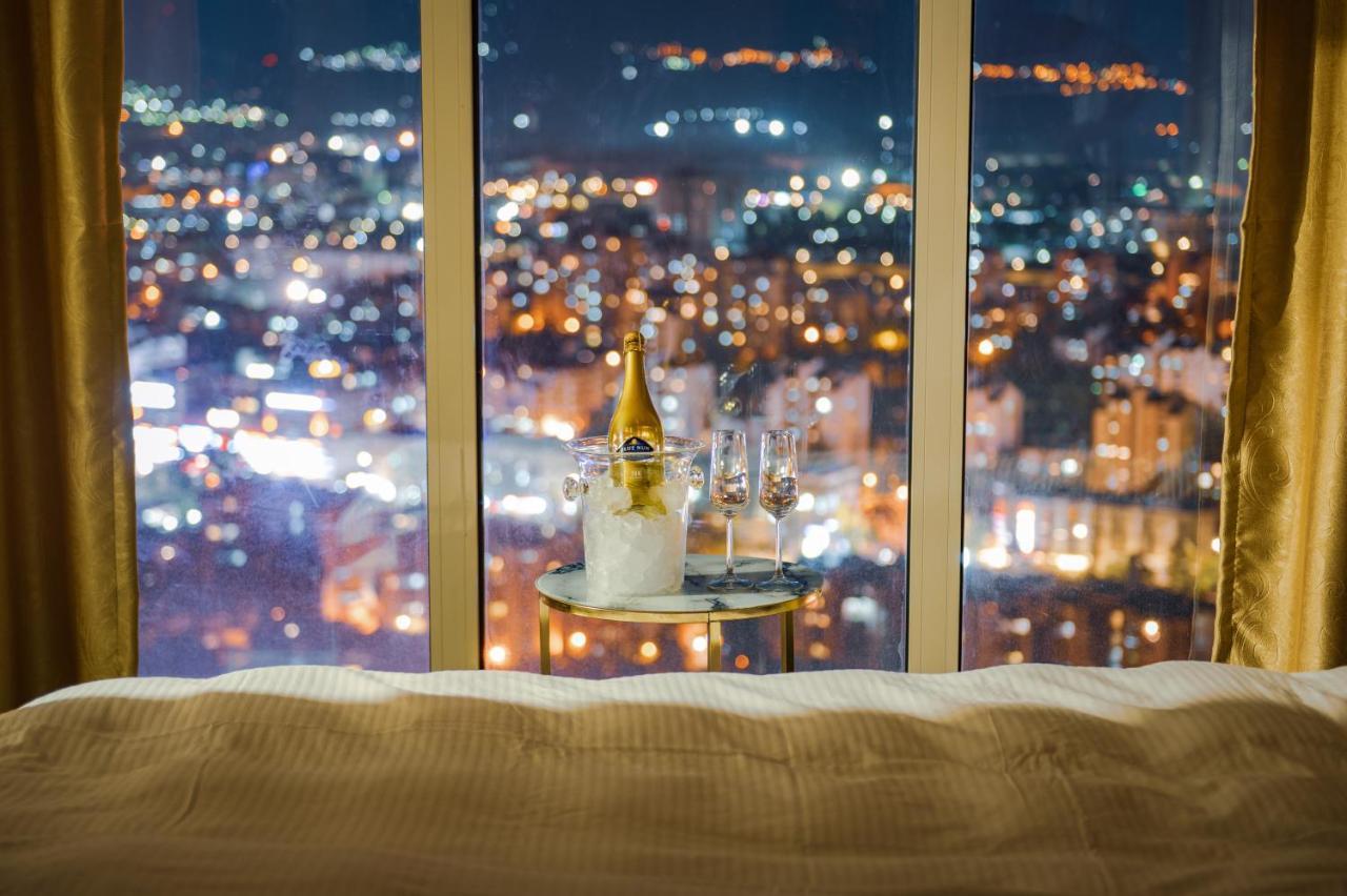 Sky Deluxe 3 Fitness & Spa Apartment Skopje Luaran gambar