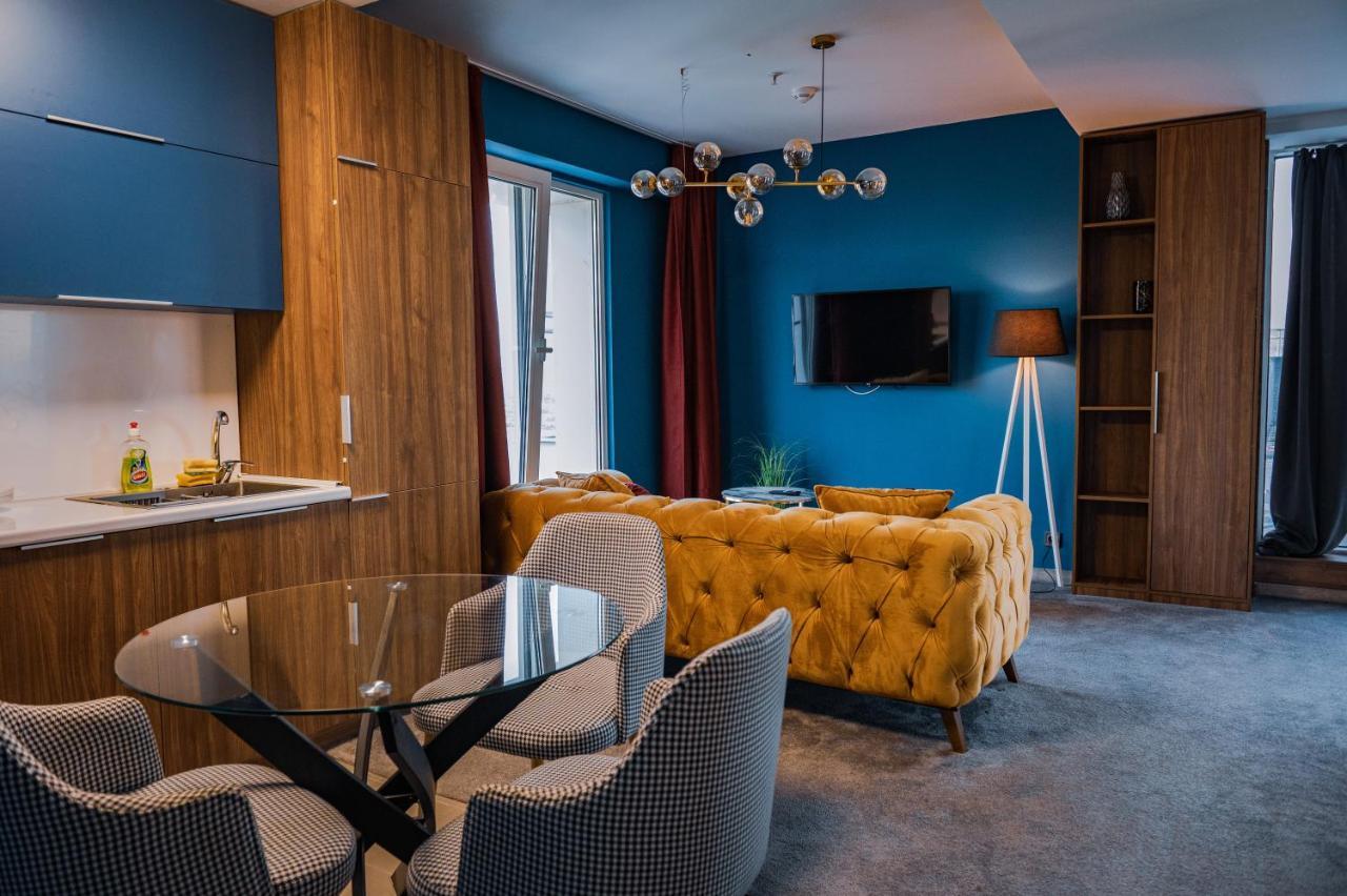 Sky Deluxe 3 Fitness & Spa Apartment Skopje Luaran gambar
